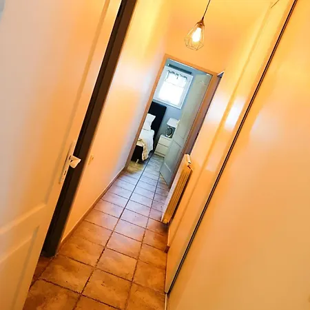 Pierre Blanche Apartment