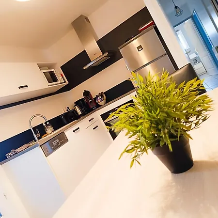 Apartment Pierre Blanche *