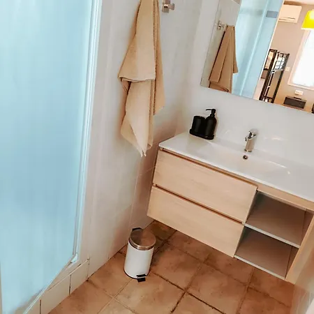 Pierre Blanche Apartment